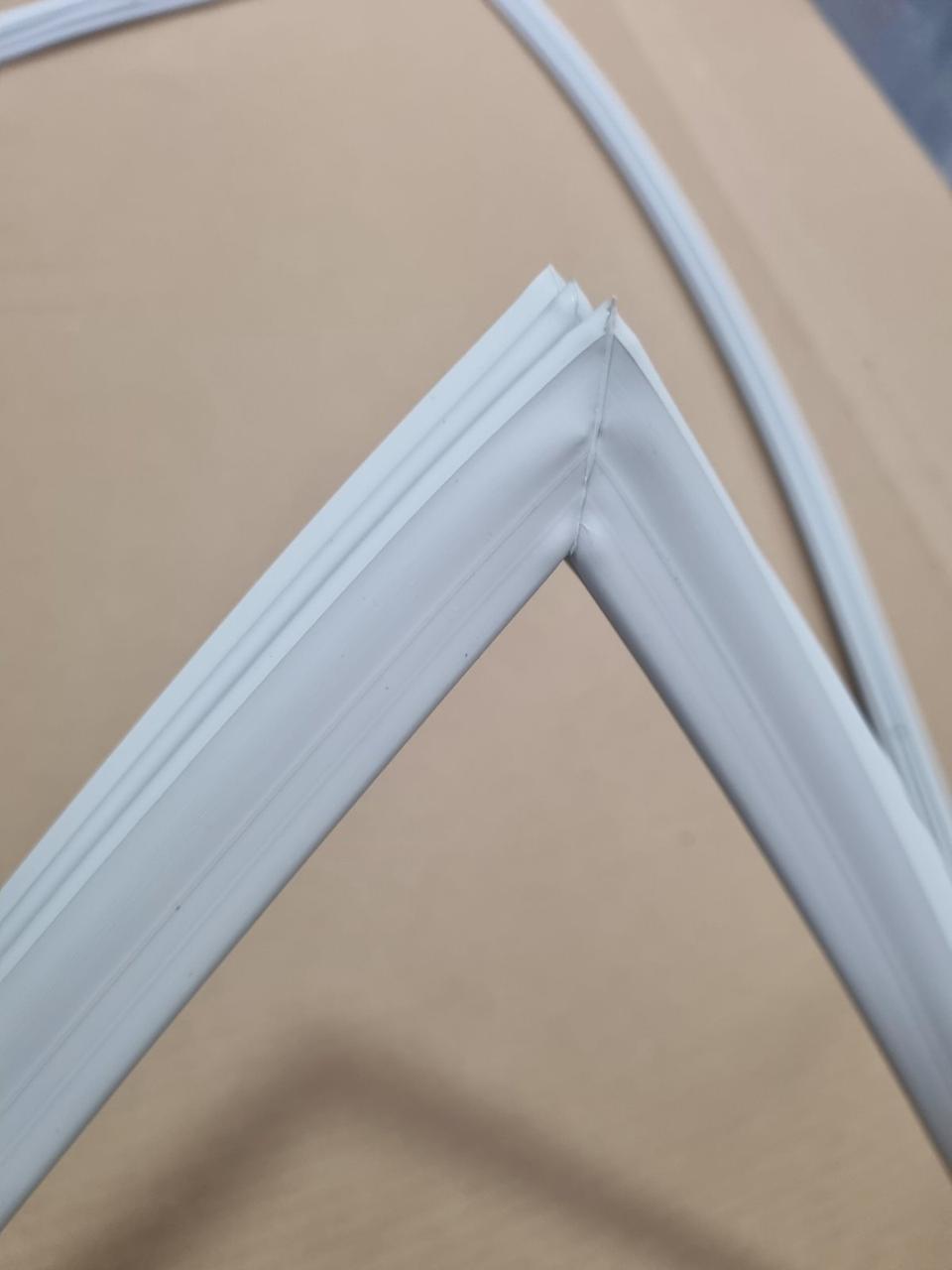 Ущільнювальна резина холодильної камери для холодильника Beko 4669521000 (4633081900) - Зображення 5